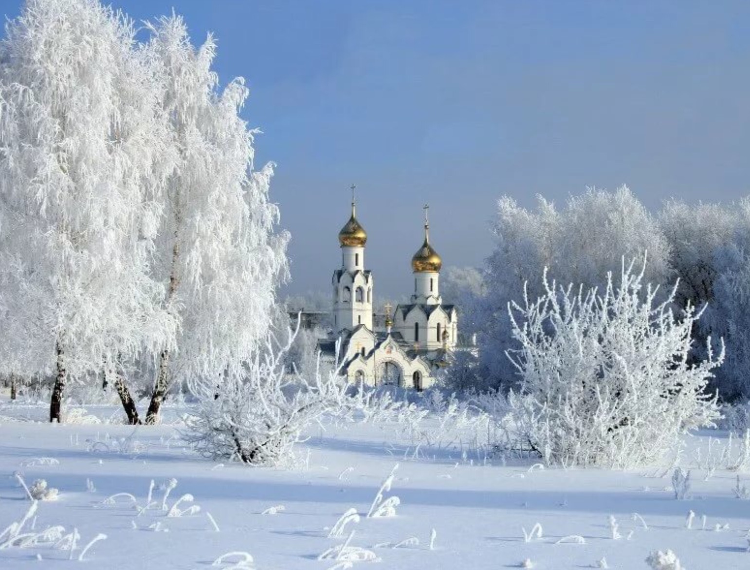 Храм в Жестылево зимой